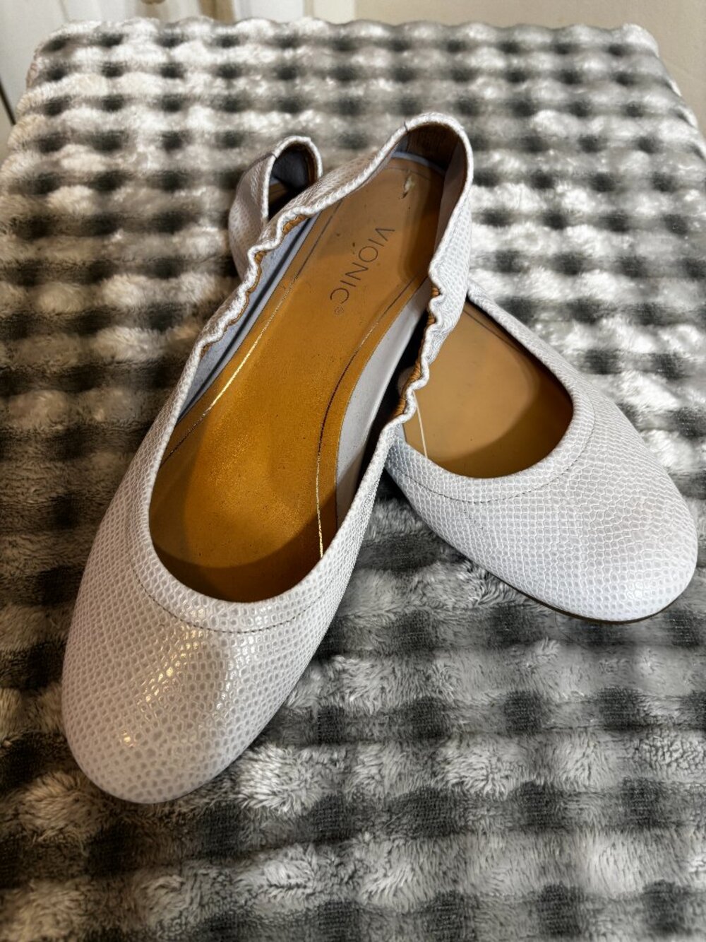 Vionic Jewel Alexa Ballet Flats Women’s 7.5 White Arctic Ice Wedding Shoes